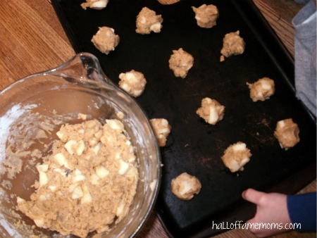 Applejacks Cookies Recipe from 1784 Colonial America