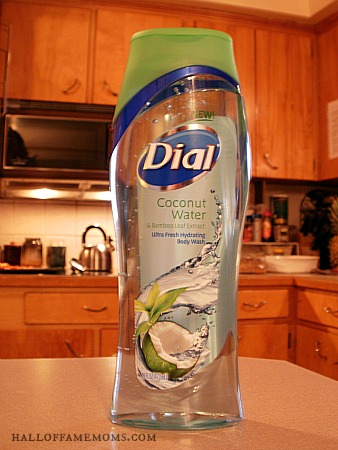 Dial coconut water Body Wash