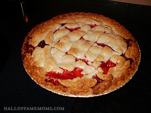 Easy berry pie - strawberries and blueberries.