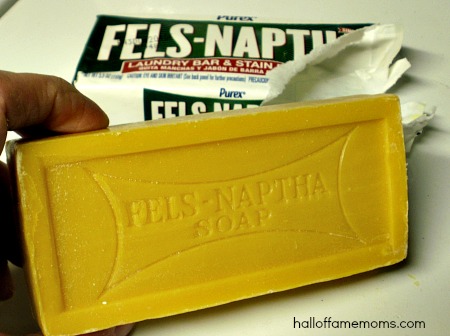 Purex Fels-Naptha laundry soap smells good.
