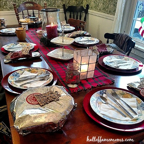 Christmas holiday table setting.