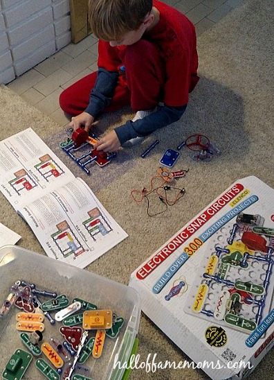 Snap Circuits review #homeschool #homeschooling