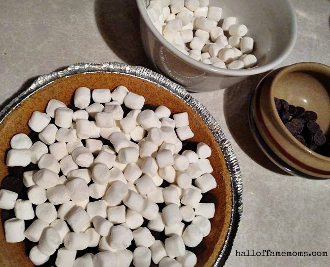 Easy 3 Ingredient S Mores Pie O My Hall Of Fame Moms