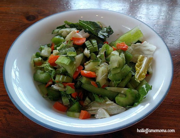 Easy weekly veggie salad