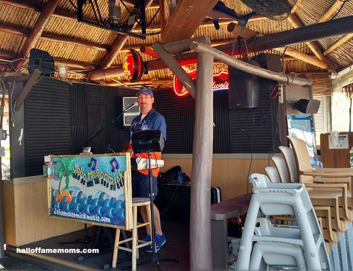 Live music at Snook Inn, Marco Island, FL.